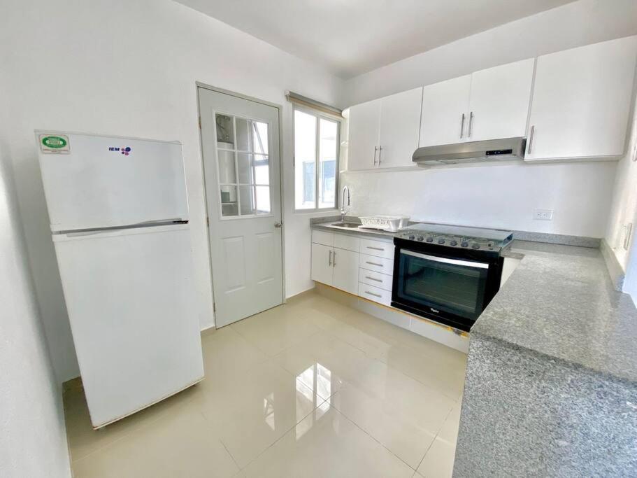 Home & Office Cancun Pool Luaran gambar